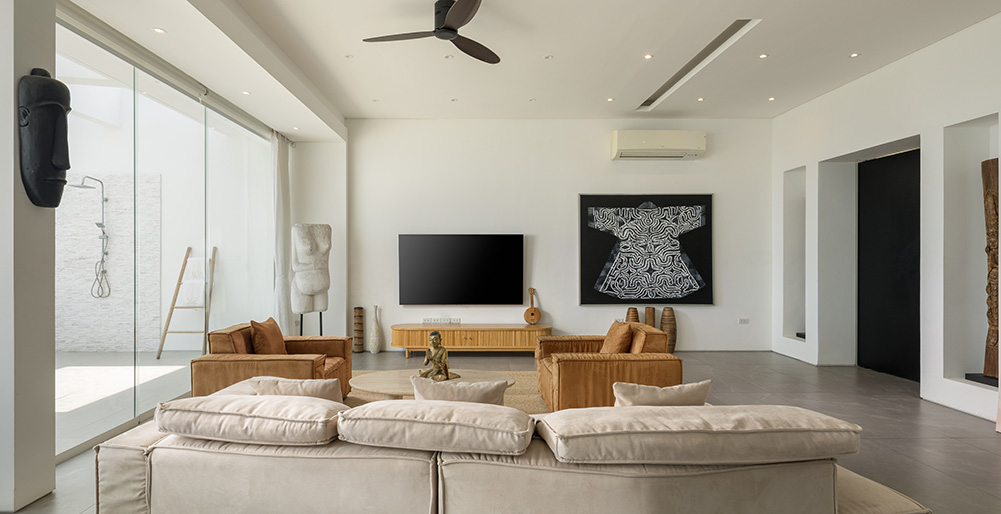 Golden Lotus - The Blossom Villa - Relaxing living area
